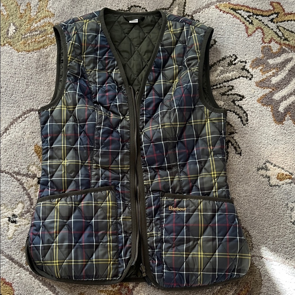 Barbour vest size 4